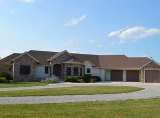 18926 Devall Rd, Spencerville, IN 46788