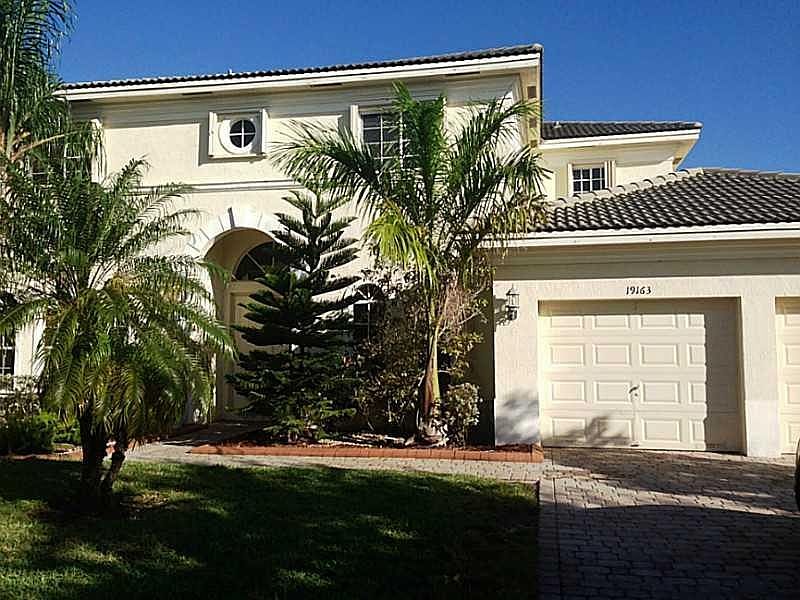 1st image of 19163 SW 60th Ct