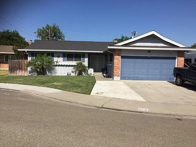 210 Alvarado Way photo 1