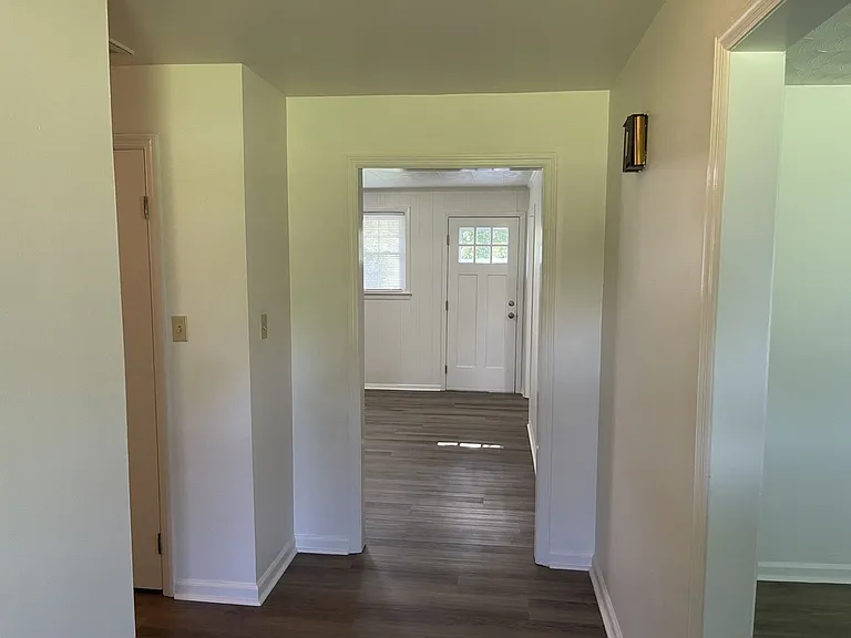 168 Westwood Ct — Photo 8