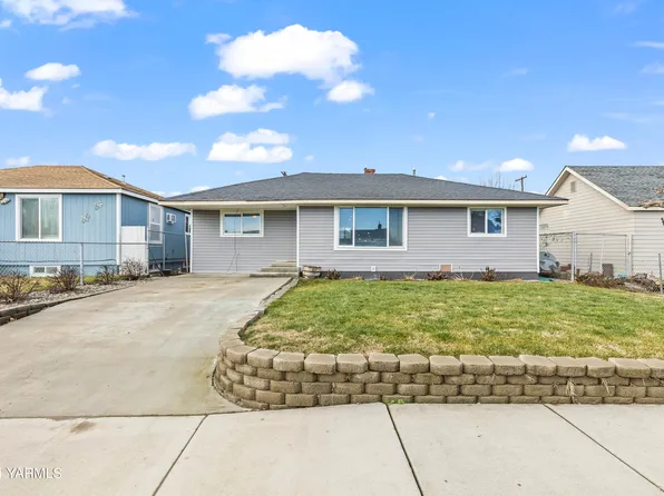 207 N F St, Toppenish, WA 98948