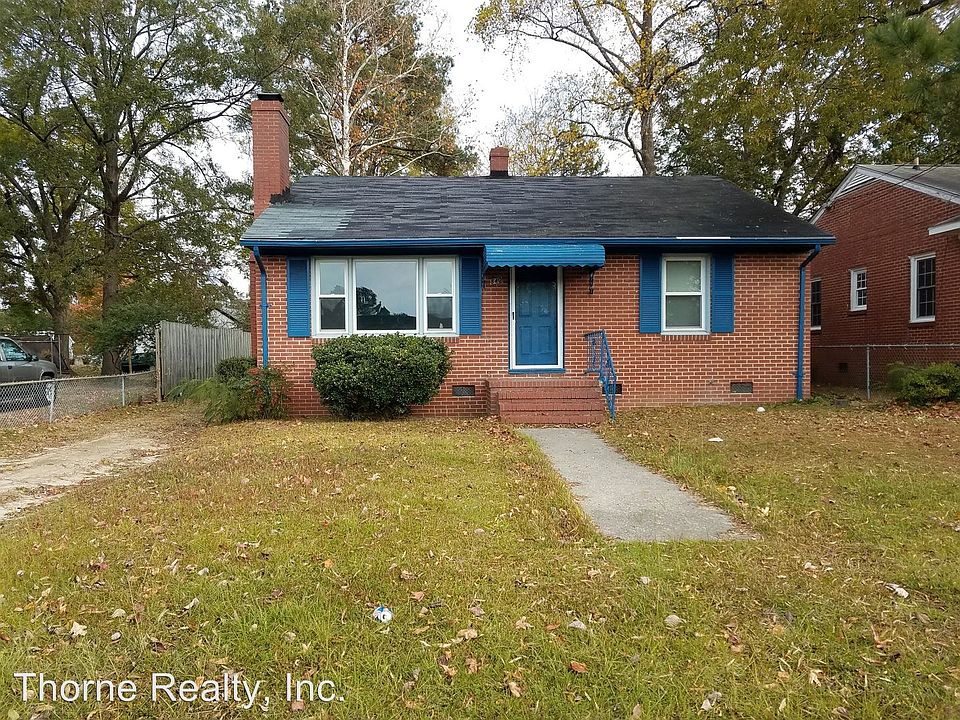 1st image of 840 Williford St
