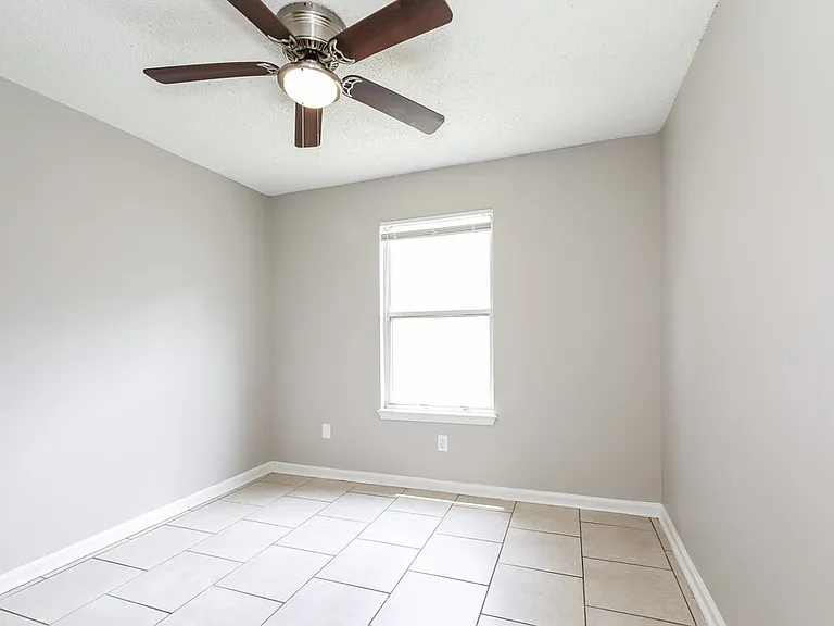 9956 Somerset Grove Ln — Photo 13