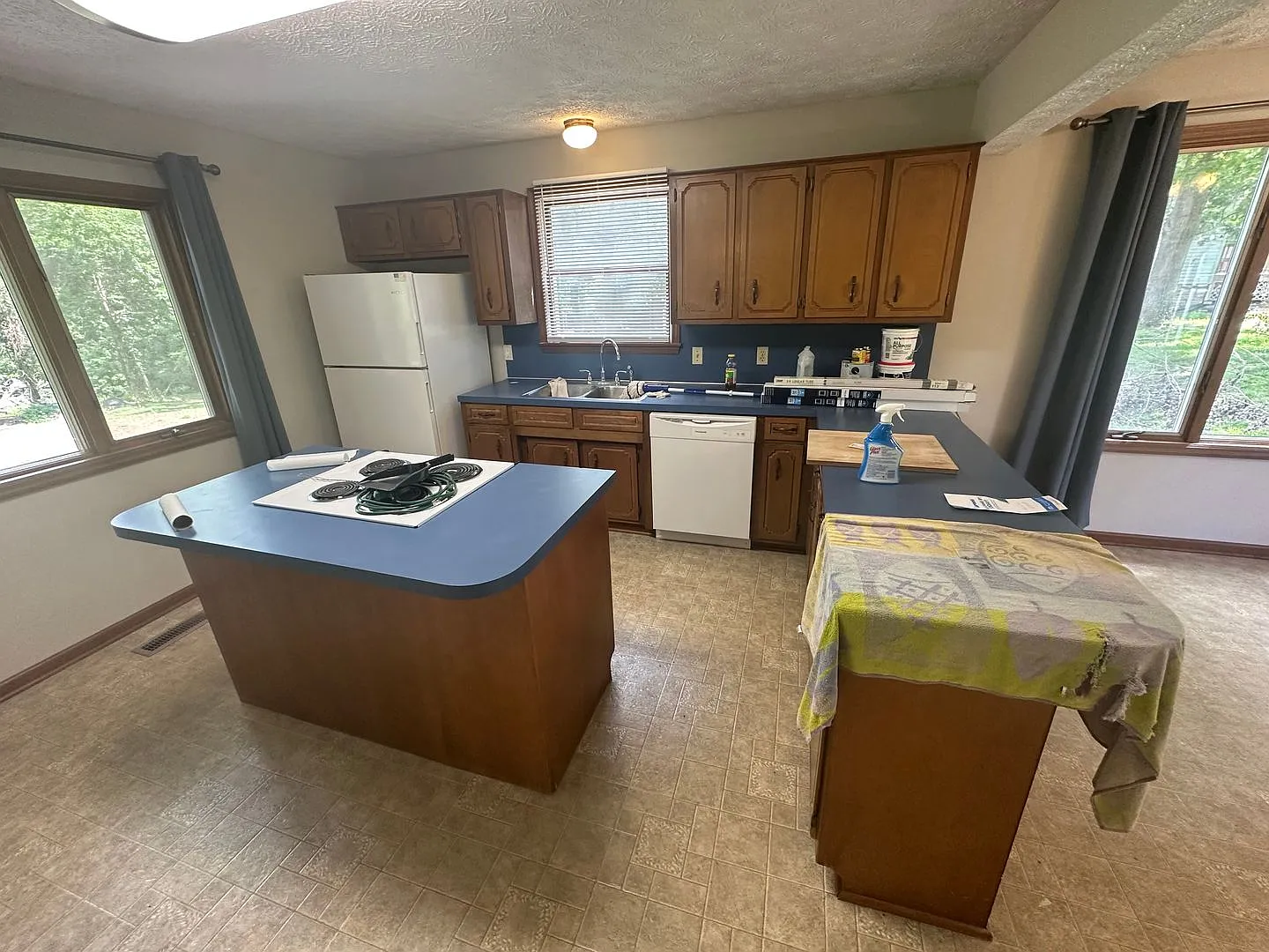 For Lease- 2 Bed, 1 Bath Home That Backs Up To The Cumberland River — Photo 3