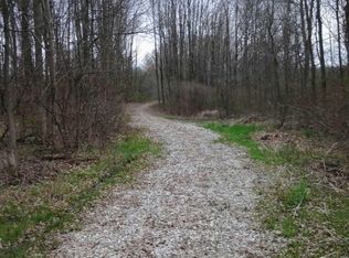 4255 Bassett Rd, Atwater, OH 44201