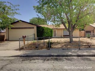 42950 Willow West Ct, Lancaster, CA