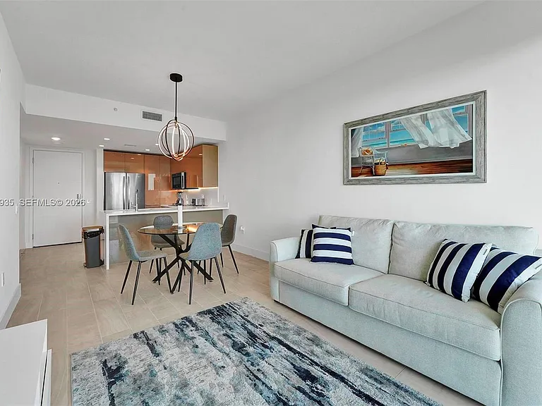 2000 Metropica Way #1408 — Photo 25