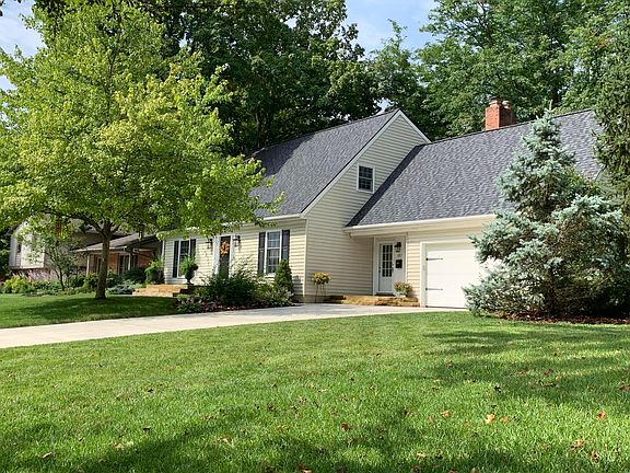 3rd image of 1957 Brandywine Dr
