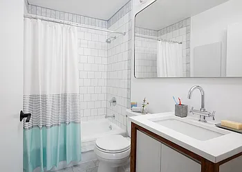 Rented by Manhattan Park