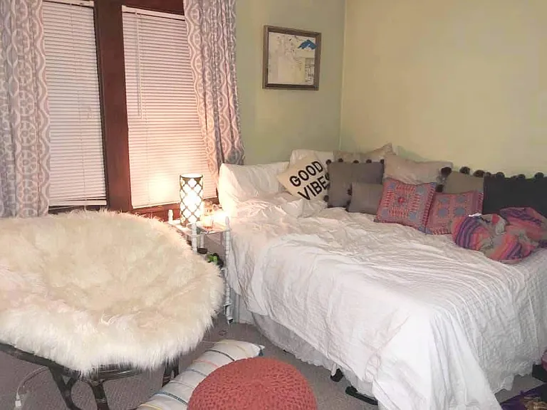 650 Quincy St NE #5 — Photo 2