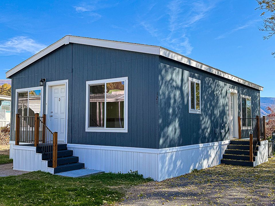 1st image of 121 Barrington Way