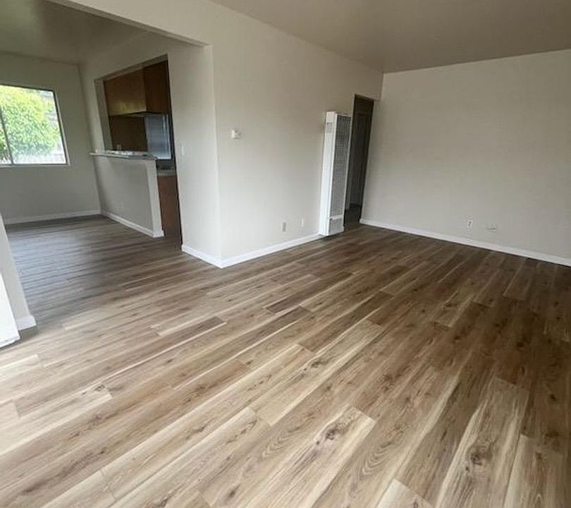 1st image of 20720 Mansel Ave #6
