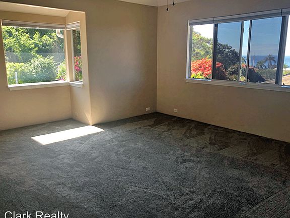 5th image of 75-208 Malulani Dr