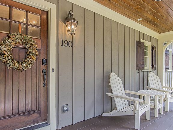 2nd image of 190 Long Leaf Ln