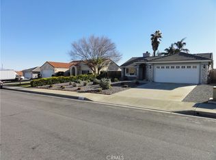 2841 La Morada Dr, Rialto, CA 92377
