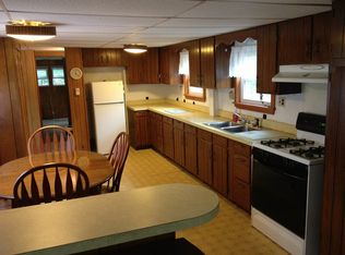 5 Valley St, Londonderry, NH 03053