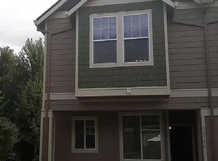 8662 NE Hyde Park Ln, Hillsboro, OR 97006