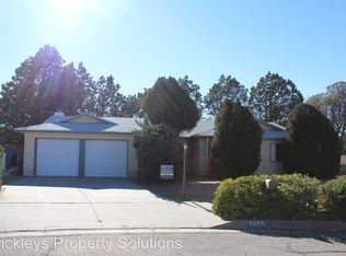 3304 Black Hills Ct NE, Albuquerque, NM 87111