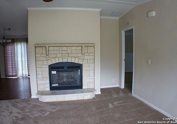 4th image of 1410 County Road 3820
