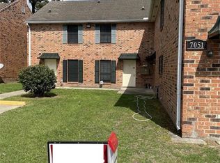 7051 Perkins Place Ct, Baton Rouge, LA 70808