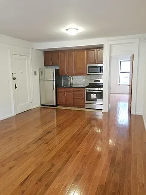 Rented by Page Real Estate | media 8