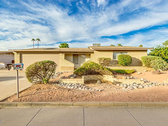 2nd image of 2342 W Del Campo Cir