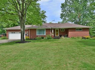 370 Yvonne Dr, Youngstown, OH 44505
