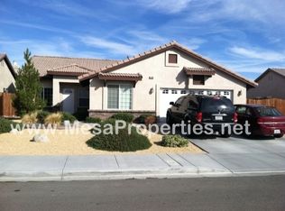 15954 Oak Ct, Victorville, CA 92395