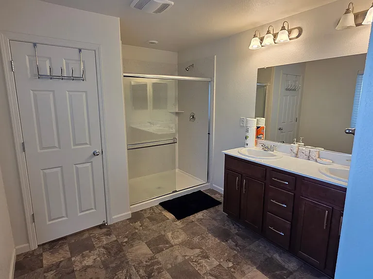 Scenic Point Pl — Photo 5