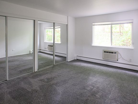 4th image of 600 Woodhills Dr APT 611