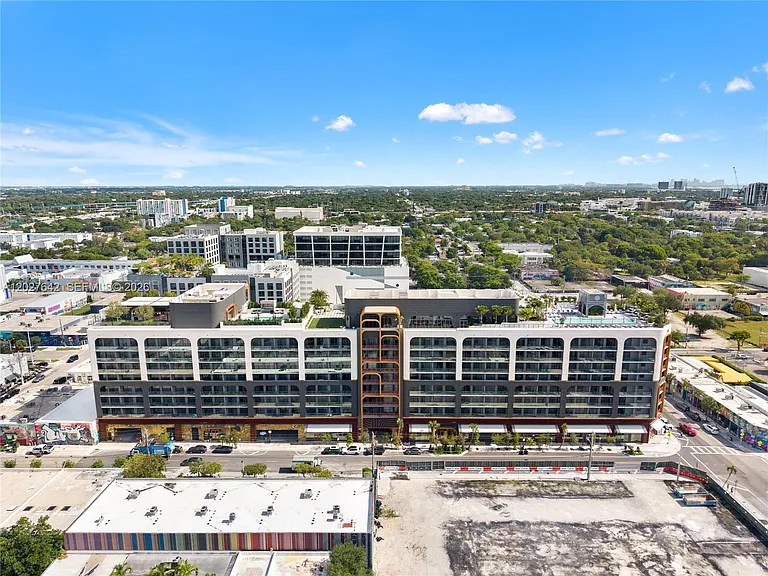2700 NW 2nd Ave #717 — Photo 40