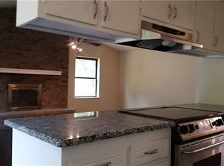 317 Lochness Ct, Benbrook, TX 76126