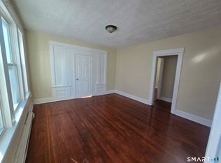 75 Alma St, Waterbury, CT 06705