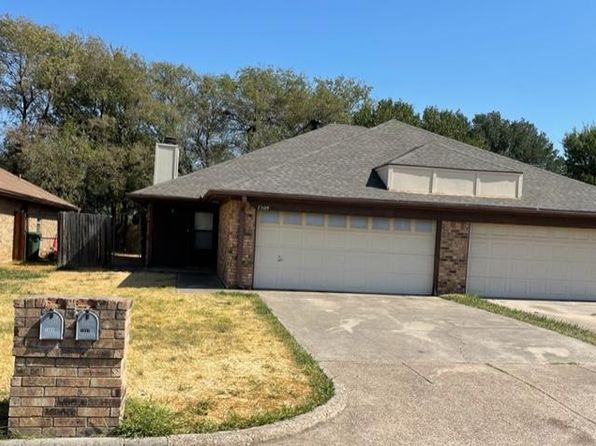 7509 April Ln
