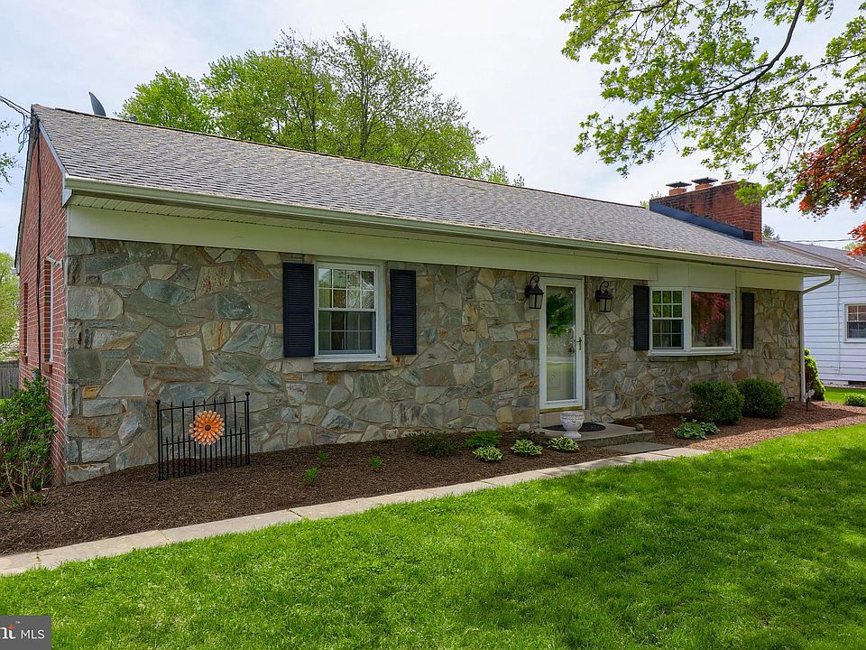 2205 Lititz Pike, Lancaster, PA 17601 Zillow
