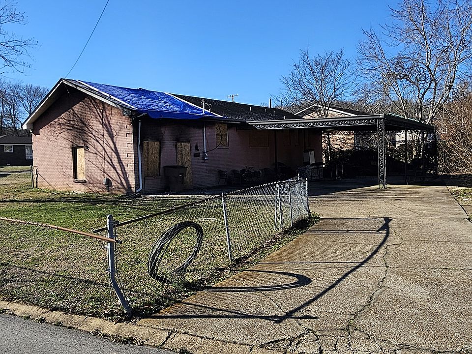 2nd image of 760 Ringgold Dr