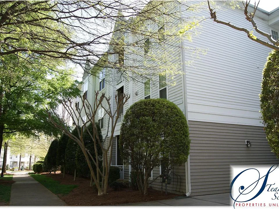 18710 Oakhurst Blvd #3A
