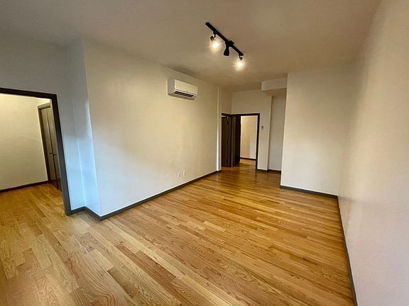 4th image of 67 Plymouth St #1