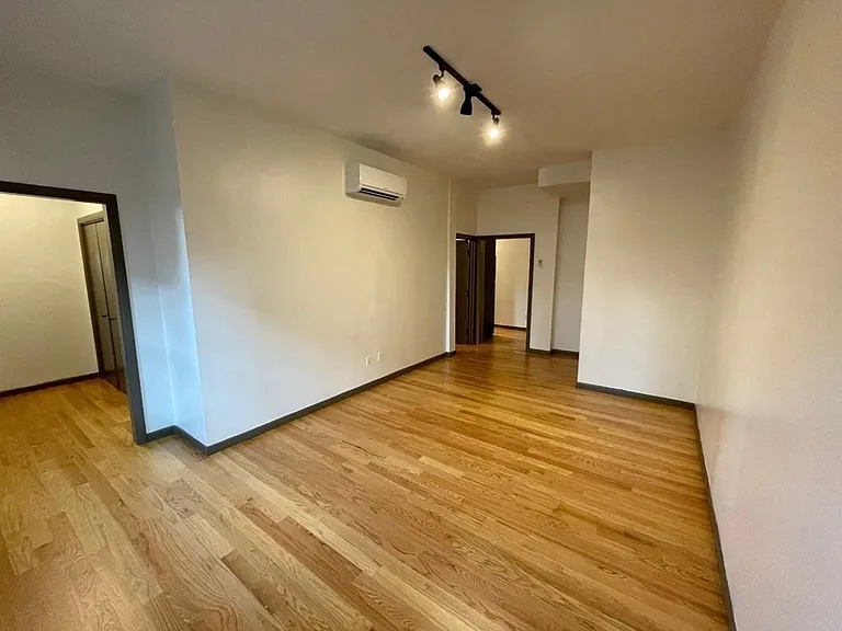 67 Plymouth St #1 — Photo 4