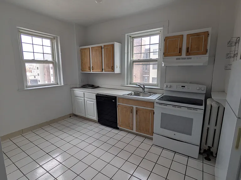 5 Spofford Rd #16 — Photo 1