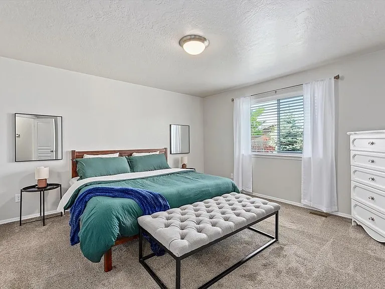 13606 Cocoa Beach St — Photo 32