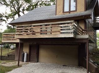 10796 Fairgrounds Rd, Versailles, MO 65084