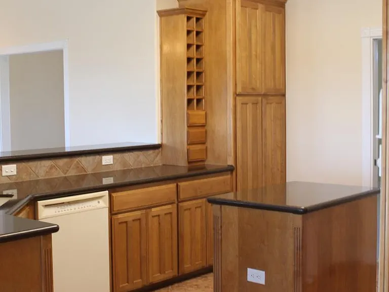 336 Skyline Dr — Photo 7
