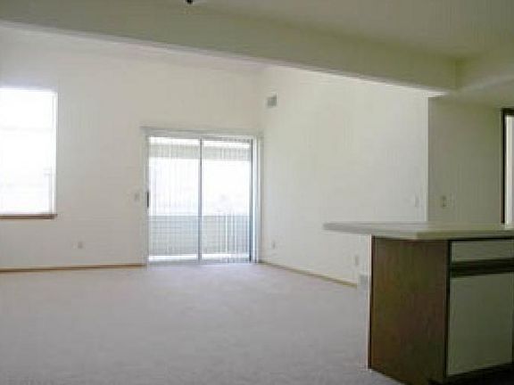 Kitchen/living room area