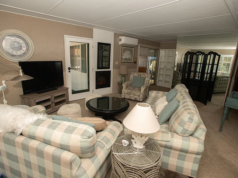 8975 Lawrence Welk Dr #120 — Photo 19