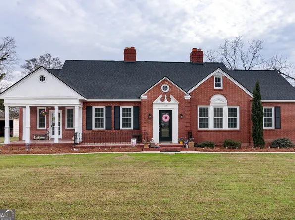 716 College Ave, Millen, GA 30442