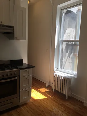 Rented by Skyline Realty LLC II | media 5