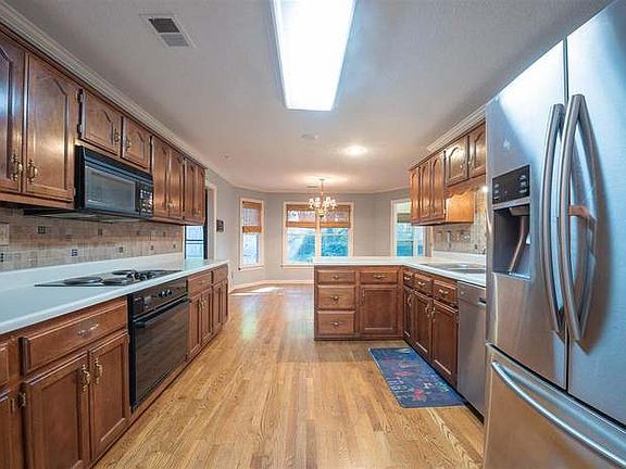 4th image of 8639 Wood Mills Dr W