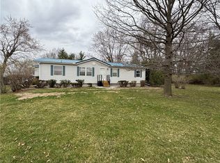 22087 180th Ave, Centerville, IA 52544