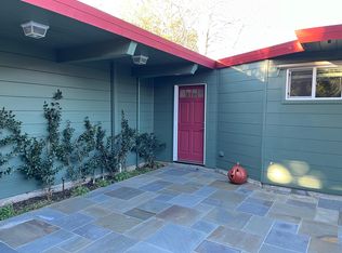 642 Wildwood Ln, Palo Alto, CA 94303